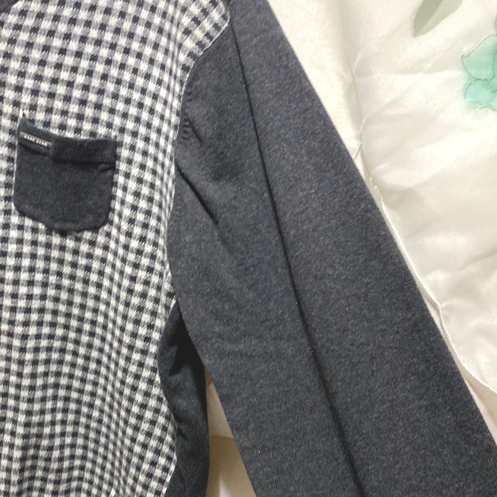 Men Marc Ecko Grey Checkered V-Neck Sweater Sz Xl - image 6